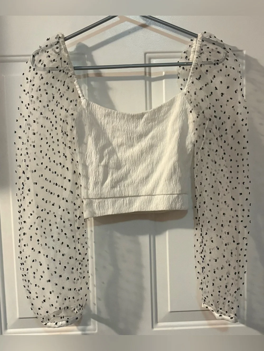 Zara, puff sleeve black/white/sheer polka dot long sleeves blouse Women’s XS
